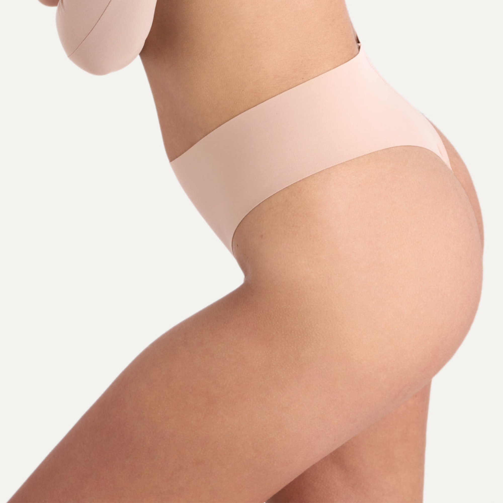 Nuda™ Invisible Camel Toe Thong